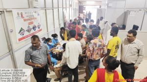 रायपुर नगर पालिक निगम जोन 9 के 98 सफाई मित्रों, स्वच्छता दीदियों का किया गया स्वास्थ्य परीक्षण रायपुर नगर पालिक निगम जोन 9 के 98 सफाई मित्रों, स्वच्छता दीदियों का किया गया स्वास्थ्य परीक्षण