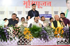 उप मुख्यमंत्री साव द्वारा कुम्हारी को 16 करोड़ के विकास कार्यों की सौगातें उप मुख्यमंत्री साव द्वारा कुम्हारी को 16 करोड़ के विकास कार्यों की सौगातें