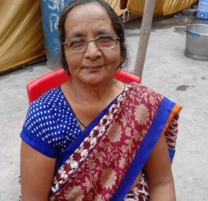 श्रीमती नीरा दुबे का निधन श्रीमती नीरा दुबे का निधन