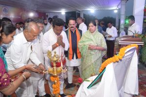 रायगढ़ सांसद राधेश्याम राठिया ने सारंगढ़ में किया जिला स्तरीय राज्योत्सव का शुभारंभ रायगढ़ सांसद राधेश्याम राठिया ने सारंगढ़ में किया जिला स्तरीय राज्योत्सव का शुभारंभ