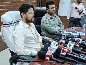 4 नवंबर से 4 दिसंबर तक घर-घर पहुंचेंगे बीएलओ, 7 फरवरी 2026 को अंतिम मतदाता सूची का होगा प्रकाशन 4 नवंबर से 4 दिसंबर तक घर-घर पहुंचेंगे बीएलओ, 7 फरवरी 2026 को अंतिम मतदाता सूची का होगा प्रकाशन