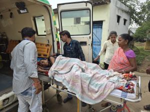 प्रसिद्ध पंडवानी गायिका पद्म विभूषण डॉ. तीजन बाई का एम्स रायपुर में स्वास्थ्य परीक्षण प्रसिद्ध पंडवानी गायिका पद्म विभूषण डॉ. तीजन बाई का एम्स रायपुर में स्वास्थ्य परीक्षण