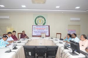 व्यापम द्वारा आगामी परीक्षाओं के मद्देनज़र केंद्राध्यक्ष, परिवहन अधिकारी (आब्जर्वर) की बैठक व्यापम द्वारा आगामी परीक्षाओं के मद्देनज़र केंद्राध्यक्ष, परिवहन अधिकारी (आब्जर्वर) की बैठक