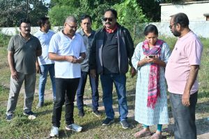 आयुक्त ने निर्माण एवं सौंदर्यीकरण कार्य का किए निरीक्षण आयुक्त ने निर्माण एवं सौंदर्यीकरण कार्य का किए निरीक्षण