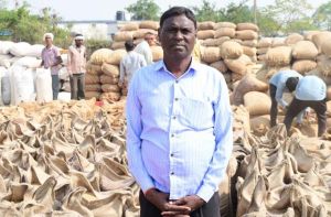 खुशियों की गुल्लक से मिल रही कई सौगात... खुशियों की गुल्लक से मिल रही कई सौगात...