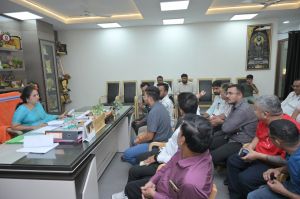  स्मार्ट सिटी का एग्रीमेंट मेसर्स हरिकिशन होटल एंड रिसोर्ट के साथ हुआ है.अधिकारी सुनिश्चित करेंकि एग्रीमेंट के शर्तों का पालन हो