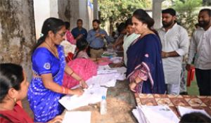  एसआईआर मतदाता सूचियों के विशेष गहन पुनरीक्षण अभियान की प्रगति का  निरीक्षण