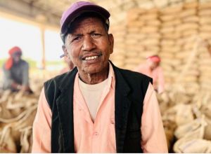  मुख्यमंत्री विष्णुदेव साय के नीतियों से किसानों का बढ़ा भरोसा और आत्मसम्मान