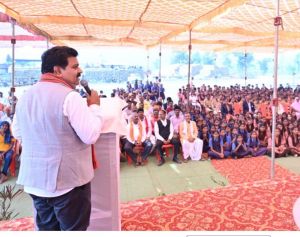   कबीरधाम में डिजिटल शिक्षा क्रांति का वनांचल तक विस्तार