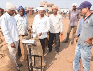  सरल और पारदर्शी धान खरीदी प्रक्रिया से खुश किसान भूपेश सिंह ने व्यवस्था पर जताया आभार