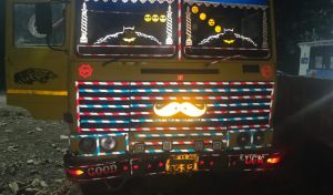  अवैध खनन और परिवहन पर जिला प्रशासन की सख्त कार्रवाई, 5 वाहन जब्त