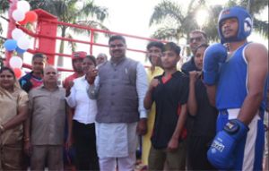  स्कूल शिक्षा मंत्री गजेन्द्र यादव ने नवनिर्मित बॉक्सिंग रिंग सेट एवं आर्चरी रेंज का किया शुभारंभ