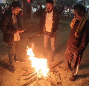  अलाव  की प्रतिदिन  व्यबस्था