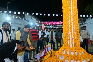  घासीदास जयंती में शामिल हुए मंत्री गजेन्द्र यादव