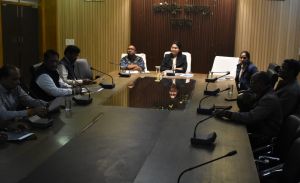  फोटोयुक्त निर्वाचक नामावलियों का विशेष गहन पुनरीक्षण अर्हता के संबंध में राजनैतिक दलों की बैठक संपन्न