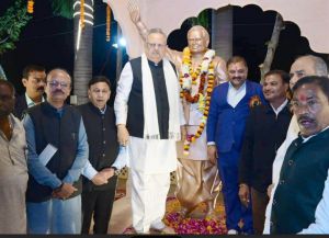  विधानसभा अध्यक्ष डॉ. रमन सिंह  राजनांदगांव में  सुशासन दिवस कार्यक्रम में हुए शामिल