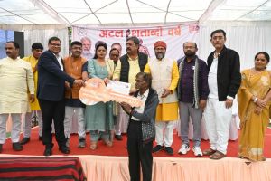 नेहरू नगर पूर्व में 'अटल परिसर' का हुआ भव्य लोकार्पण, मुख्यमंत्री विष्णु देव साय वर्चुअल रूप से हुए शामिल