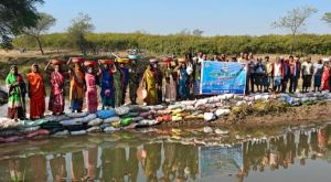 सामूहिक श्रमदान से मजबूत हो रहा जल संरक्षण सामूहिक श्रमदान से मजबूत हो रहा जल संरक्षण