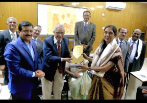  नेत्र विशेषज्ञों की पहली एलुमनी मीट सम्पन्न 