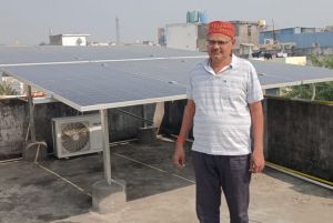   प्रधानमंत्री सूर्यघर मुफ्त बिजली योजना :  जितेन्द्र शर्मा को बिजली बिल से मिली राहत