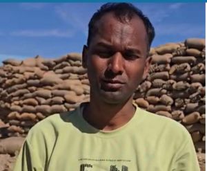  धान खरीदी : किसान श्री मोहम्मद अजीज ने पारदर्शी व्यवस्था के लिए मुख्यमंत्री का जताया आभार