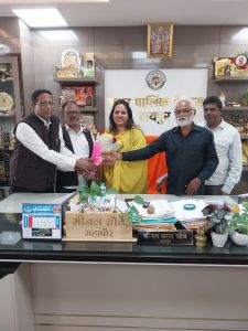 ऑक्सीजोन निर्माण हेतु 8 वर्ष पूर्व खालसा स्कूल के सामने से हटाए गए 69 दुकानदारों को शीघ्र क्रिस्टल आर्केड के सामने व्यवस्थापन मिलेगा