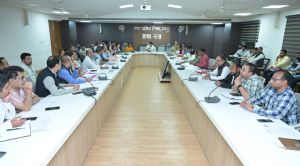  एसआईआर के दायित्व के साथ रायपुर नगर निगम के लिए अधिकाधिक राजस्व वसूली करने को सर्वोच्च प्राथमिकता दें- आयुक्त  