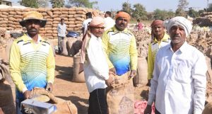 राजनांदगांव जिले में धान की खरीदी अभियान से किसानों में खुशी एवं उल्लास का माहौल