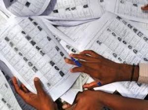  शत-प्रतिशत गणना प्रपत्र वितरण, संग्रहण एवं डिजिटाइजेशन कार्य पूर्ण करने वाले 18 बीएलओ होंगे सम्मानित