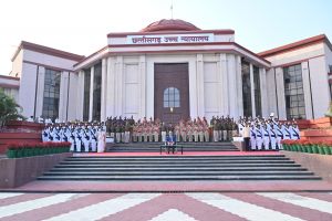 गणतंत्र दिवस-2026 पर उत्कृष्ट सेवाओं के लिए अधिकारियों, सुरक्षा बलों व स्वयंसेवकों का सम्मान