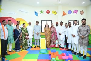 रायपुर पश्चिम में 'स्मार्ट अधोसंरचना' का स्वर्णिम अभ्युदय: विधायक राजेश मूणत ने टाटीबंध में समर्पित किया प्रदेश का सबसे भव्य 'महतारी सदन