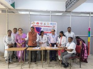  सिम्स में फाइलेरिया उन्मूलन अभियान के तहत अधिकारियों ने किया सामूहिक दवा सेवन