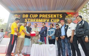 इलेक्ट्रॉनिक संयुक्त इलेवन ने नवभारत को 106 रन से हराकर सेमीफाइनल में प्रवेश किया