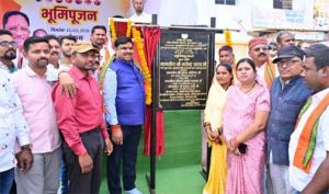 दुर्ग में  चंडी मंदिर से उरला शिवनाथ एनिकट तक सड़क चौड़ीकरण- मंत्री गजेन्द्र यादव ने किया भूमिपूजन