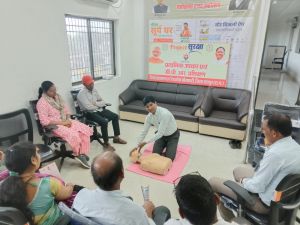 प्रोजेक्ट सुरक्षा के तहत शासकीय कर्मचारियों को मिला जीवनरक्षक प्रशिक्षण