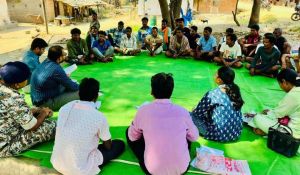  मिशन कनेक्ट से सुकमा में सुदृढ़ हुआ जनविश्वास : इमली के पेड़ तले सजी चौपाल