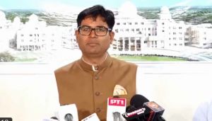   वित्त मंत्री ने पेश की आर्थिक सर्वेक्षण की रिपोर्ट, छत्तीसगढ़ की वृद्धि दर 8 प्रतिशत रहने का अनुमान, जानें मुख्य बातें