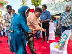  ग्रामीण विद्युतीकरण को नई दिशा देने पहुंचे सीएसपीडीसीएल प्रबंध निदेशक