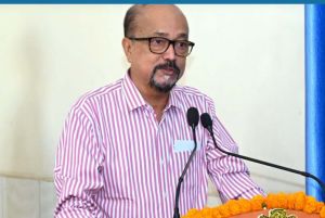 सेवा और समर्पण भाव के कारण भारतीय डॉक्टरों को देश के बाहर भी मिलता है सम्मान - श्री डेका