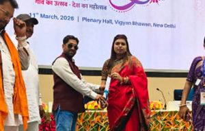  राष्ट्रीय जल महोत्सव 2026 में चिरपोटी की सरपंच पूजा चंद्राकर सम्मानित