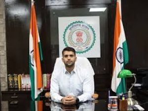  पेट्रोलियम पदार्थों की आपूर्ति को लेकर प्रशासन सतर्क, अफवाहों से बचने की अपील