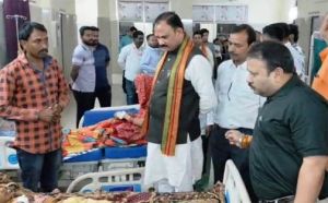 मरीजों की सेहत से समझौता नहीं' - स्वास्थ्य मंत्री श्याम बिहारी जायसवाल