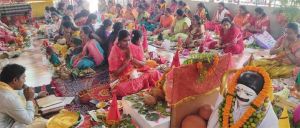 माताधाम मंदिर में महिलाओं ने की अखंड सुहाग के लिए कुमकुम पूजा 