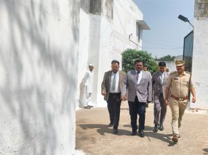 प्रधान जिला एवं सत्र न्यायाधीश जिला दुर्ग द्वारा केन्द्रीय जेल दुर्ग का किया गया निरीक्षण