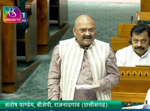   माओवाद देश के लिए मवाद था - संतोष पांडेय