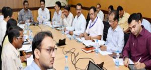  छत्तीसगढ़ के बस्तर संभाग से तेलंगाना एवं अन्य प्रांतो में प्रवासित परिवारों के लिए पुर्नवास के लिए बनेगी कार्ययोजना