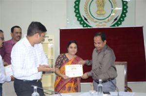  युवाओं के सपनों को पंख दे रही स्मृति पुस्तकालय योजना, लोगों का मिल रहा भरपूर सहयोग