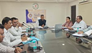 लोक सेवा गारंटी के प्रकरणों का समय सीमा में करें निराकरण-कलेक्टर लोक सेवा गारंटी के प्रकरणों का समय सीमा में करें निराकरण-कलेक्टर