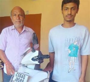  आर्थिक अभाव में भी नहीं रुके कदम, मेधावी योजना से मिला सहारा