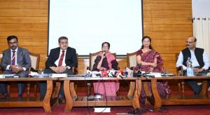   छत्तीसगढ़ में एलपीजी, पेट्रोल-डीजल एवं उर्वरकों की आपूर्ति पूरी तरह सामान्य